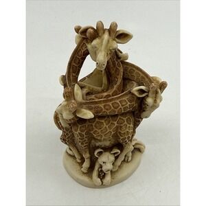 Harmony‎ Kingdom Trinket Box Hugging Giraffes In High Places 1996 Lions Vtg
